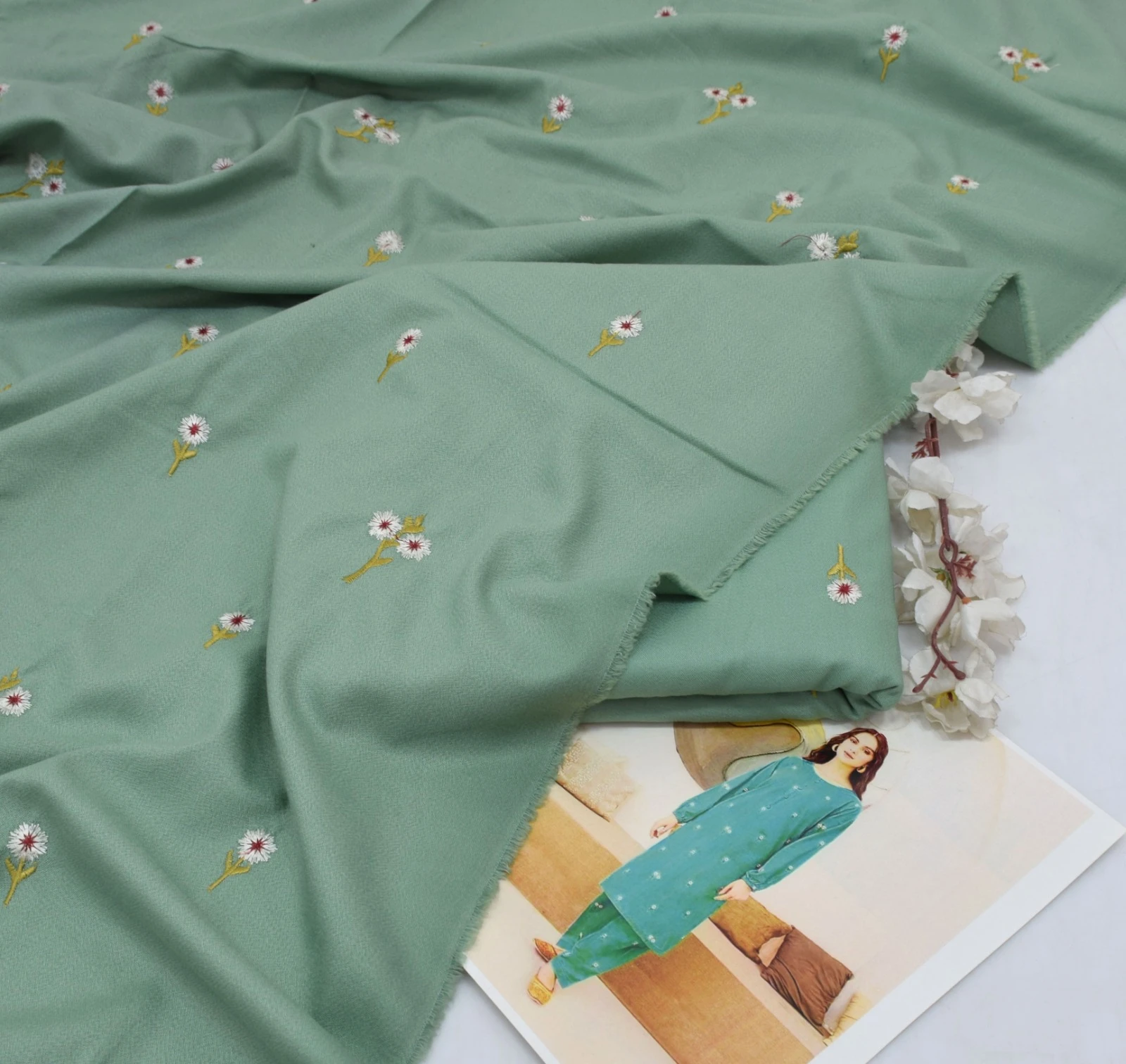 Zara Shahjahan 2-Piece Embroidered Dhanak Suit