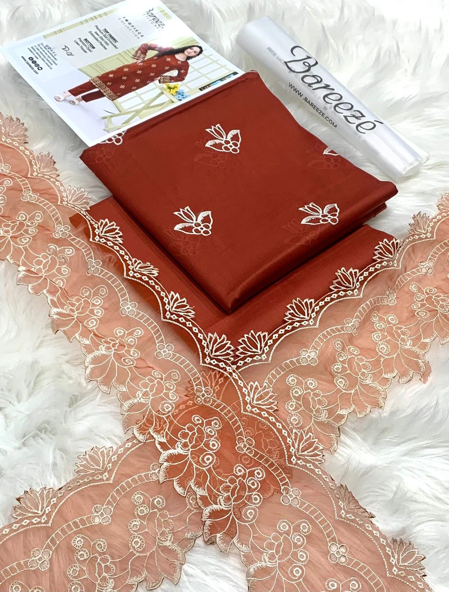 Bareeze Embroidered Lawn 2-Piece Suit